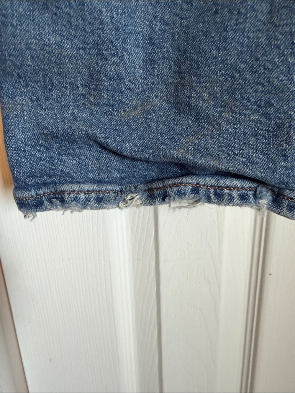 Agolde Riley Cropped Jeans - Picture 6 of 9